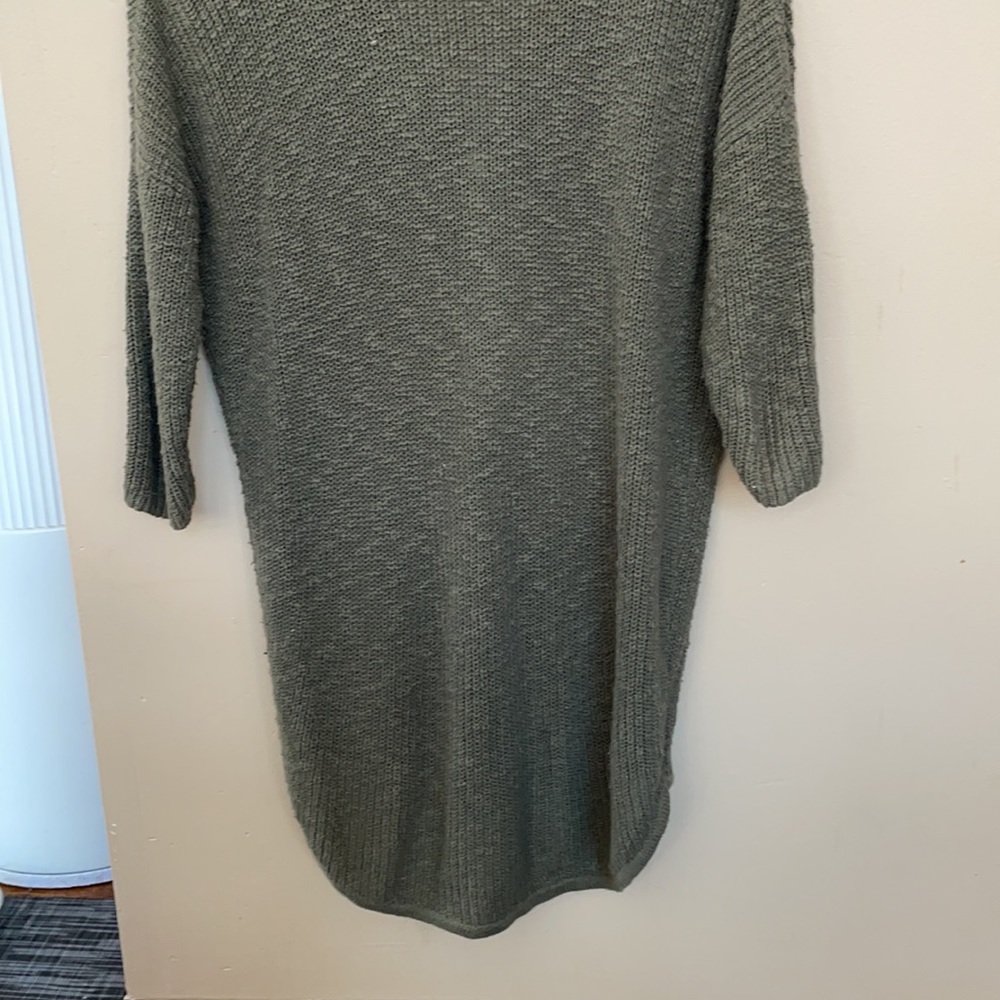 Green Express Sweater! Knit Cable - Picture 5 of 5